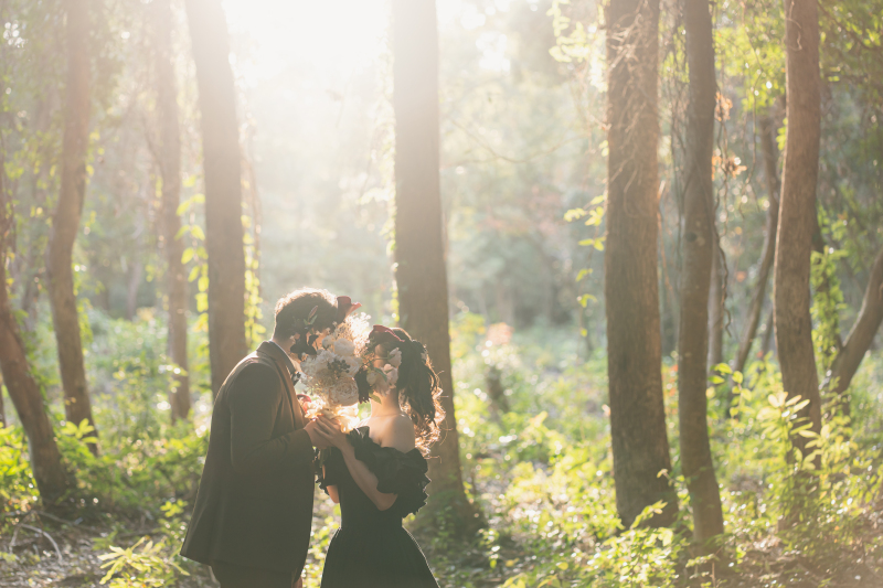 庭園と海でロケーション撮影