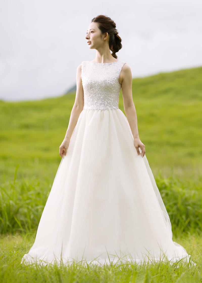 海外ブランドの風格漂う個性豊かなドレスラインナップ