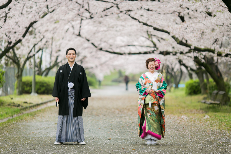 ラヴィファクトリー福岡店_色打掛・着物が豊富