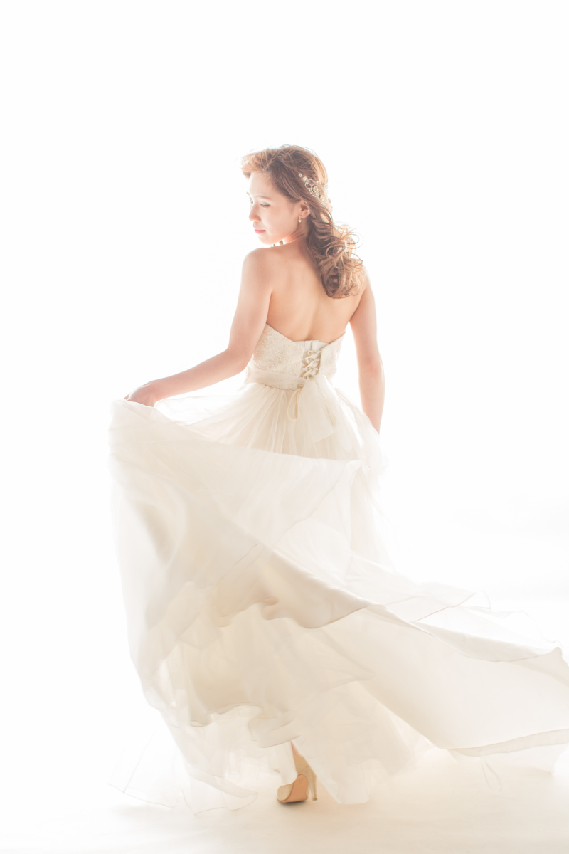 ラヴィファクトリー福岡店_ウエディングドレスが豊富