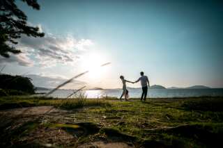 スタジオ撮影、ロケーション撮影、チャペルフォト撮影、私服撮影などの色んなジャンルの撮影が可能です！！