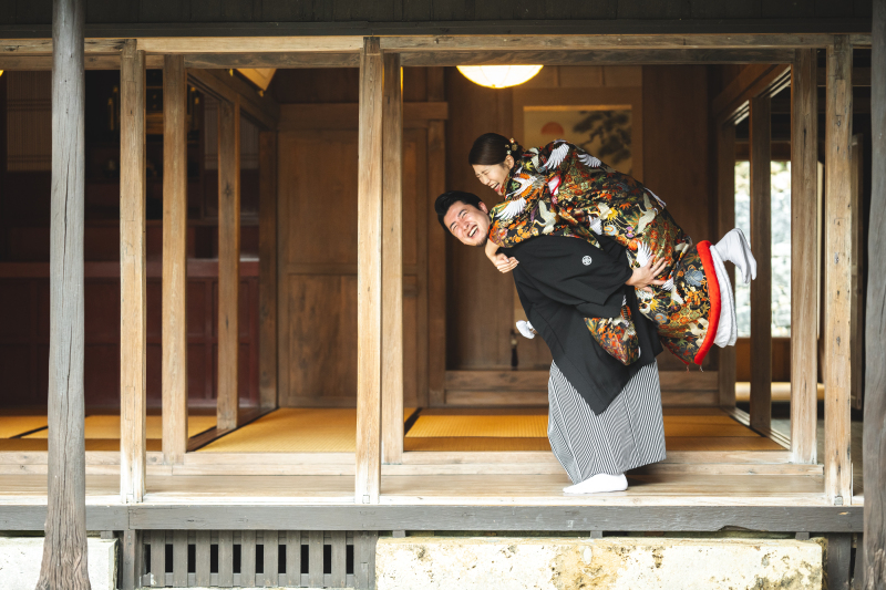 おんぶショット