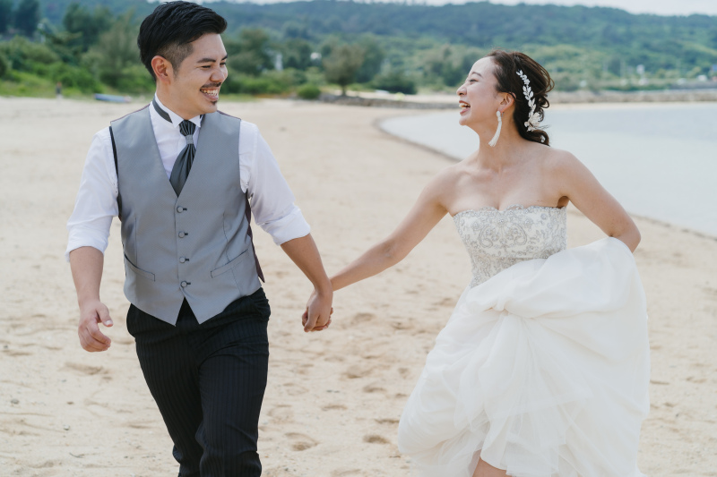 ドレスとタキシード