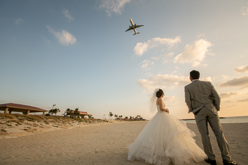 飛行機と映せるビーチスポット