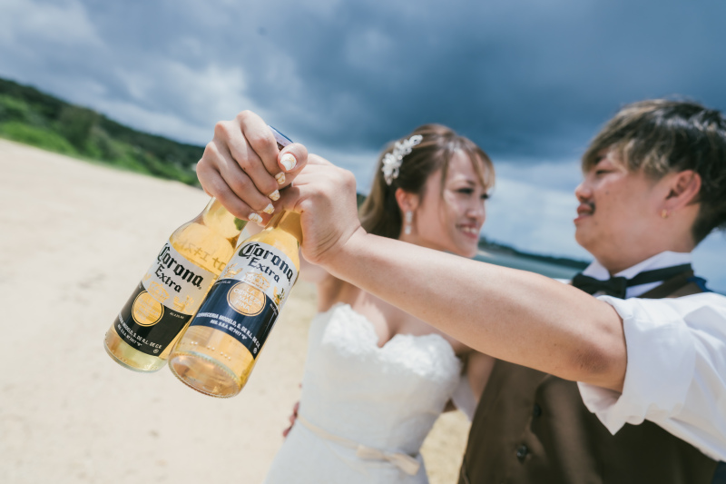 ビールを片手に