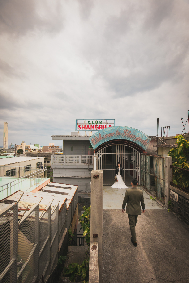 夜はきらびやかに