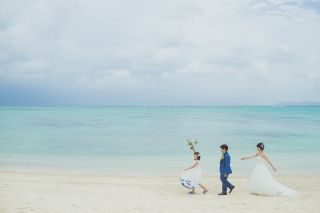 行きましょう〜家族とドレス