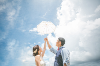 沖縄の空と海と緑