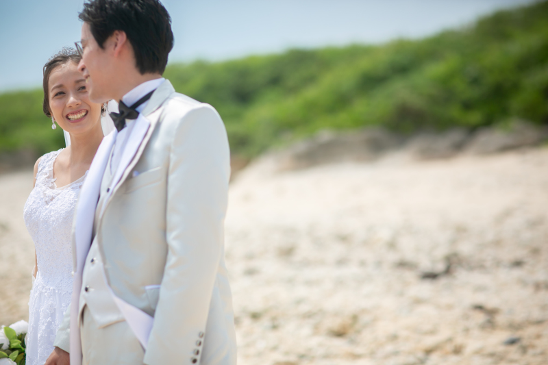 眩しい太陽と潮風と