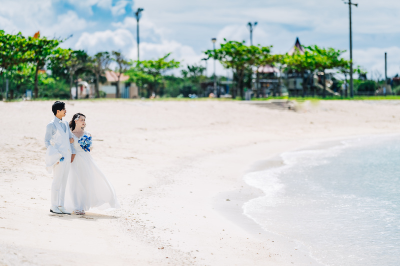 広い海の奥に眺め