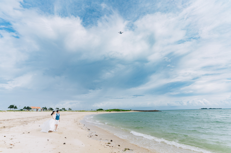空と海と飛行機と