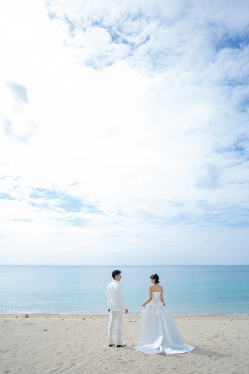 まずはビーチで