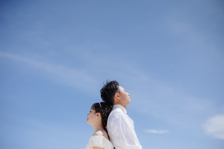 青空×純白のドレス