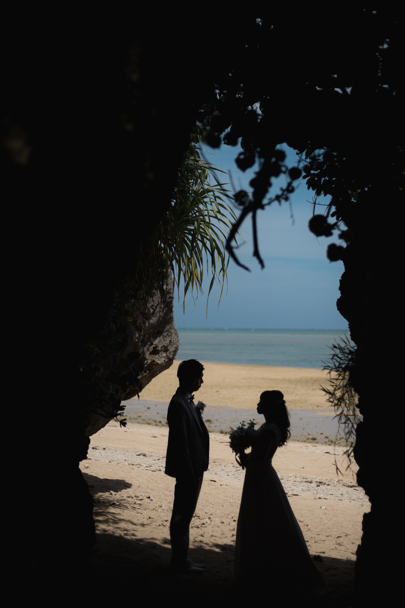 光と影が織りなす、愛のシーン