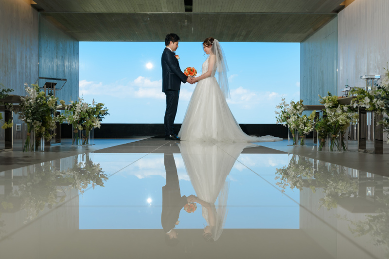 チャペルで2人だけで誓う