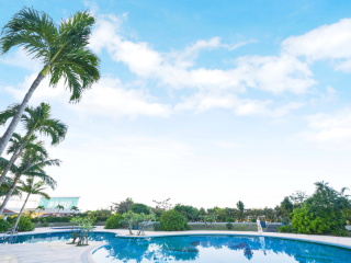 ラヴィファクトリー沖縄店