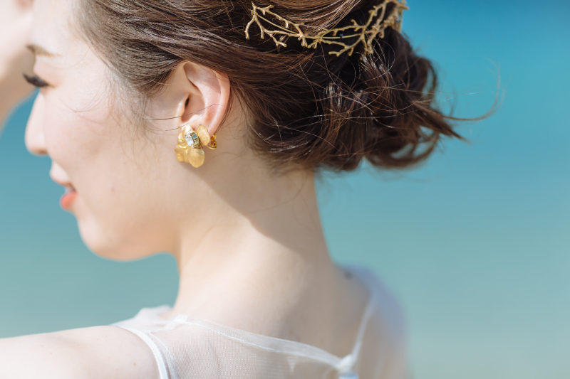 アクセサリーや小物で写真にオリジナルの演出を◎