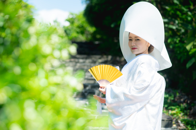 和装もおすすめ！朱色が鮮やかな「波上宮」