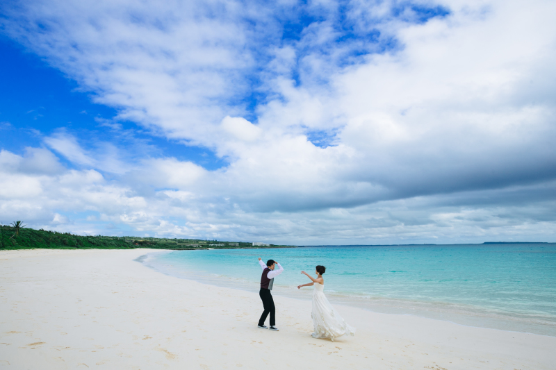 まずは青い海と！