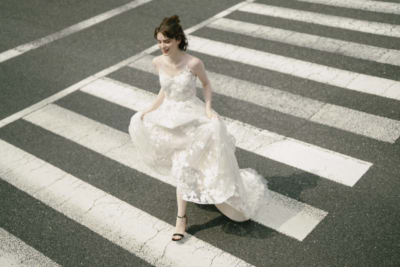 【期間限定】衣装追加料金なし！STUDIO FANTASIA◇新婦洋装2着◇カラードレスも新作もOK！選べるドレス100着以上