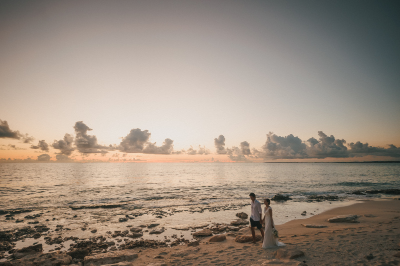 【3月末までの撮影限定】宮古島ロケ基本料50%OFFキャンペーン（洋装1着+全データ＋宮古島出張料込み）