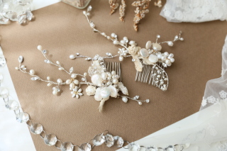 【ヘッドアクセサリー】淡水パールの小枝ビジュー