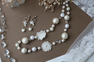 【アクセサリー】レースとパールのネックレス＆イヤリング