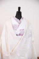 パープル×レースの洋風半襟＆花嫁小物の白無垢コーディネート