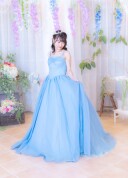 シンデレラみたいな水色ドレス