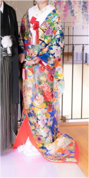 ブルーグラデーションの華やか色打掛