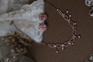 【アクセサリー】ピンクのキラキラネックレス＆イヤリング