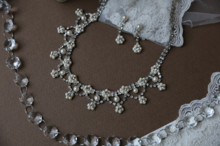 【アクセサリー】お花のパールネックレス＆イヤリング