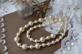 【アクセサリー】ゴールド系パールの２連ネックレス