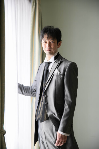 ダークグレー　ストライプタキシード