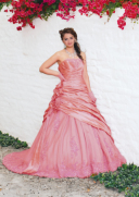 サーモンピンクのAラインドレス