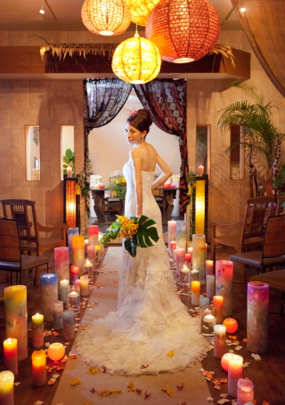 贅沢レース♪大人のスレンダーラインドレス