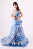 ブルーグラデーションのマーメイドドレス