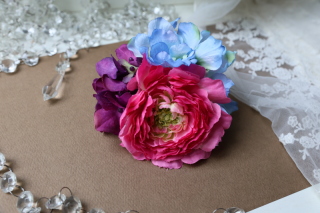 【ヘッドドレス】鮮やかなフラワーヘッドドレス