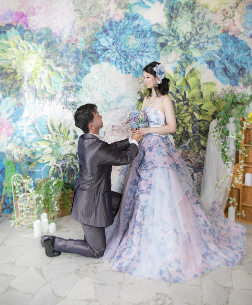 2着目はローラアシュレイのカラードレス♪