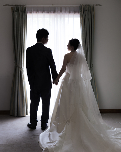 ブライズルームでのシルエット撮影♪