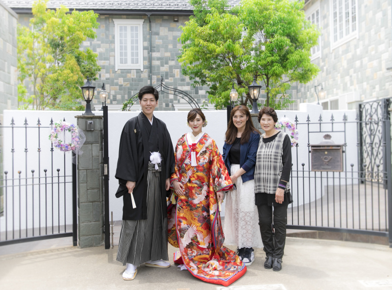 外観でも家族写真を撮影♪