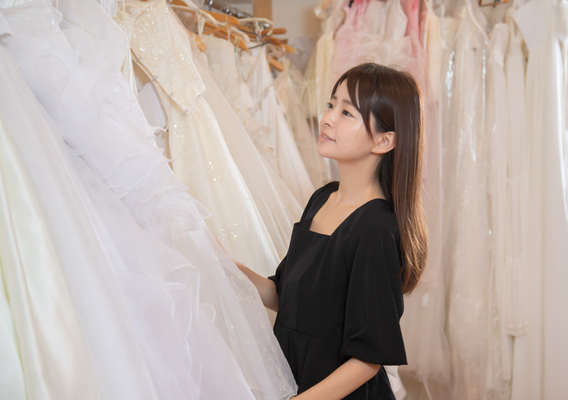 200着以上のドレスの中から運命の1着を♪