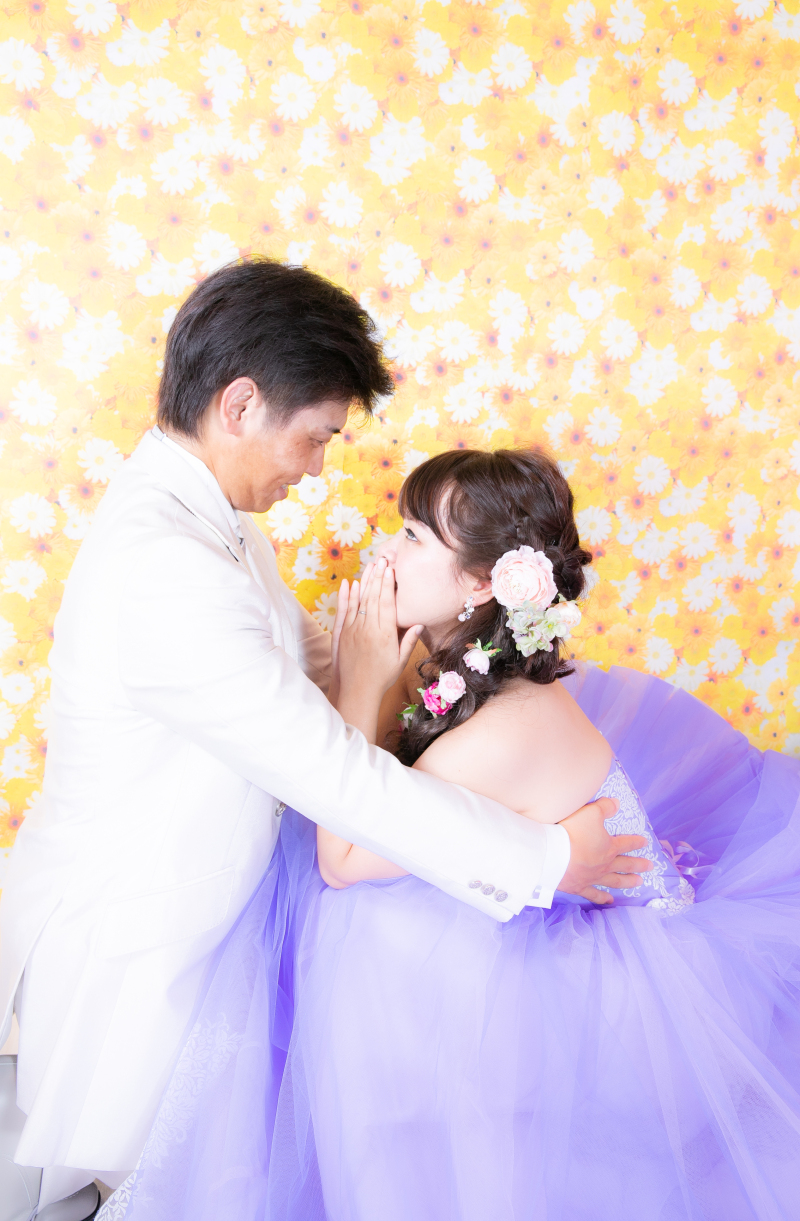 ハグショットは黄色のお花に囲まれ♪♪