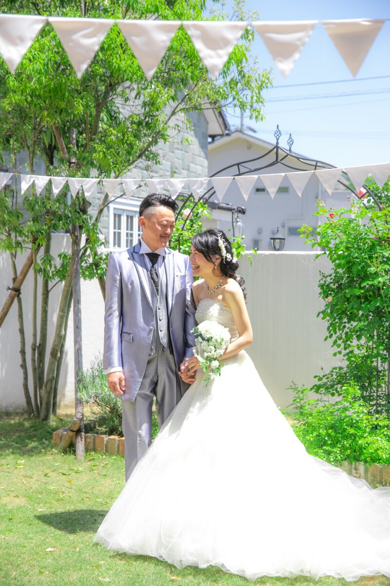 バラが咲き始めたガーデンで♪