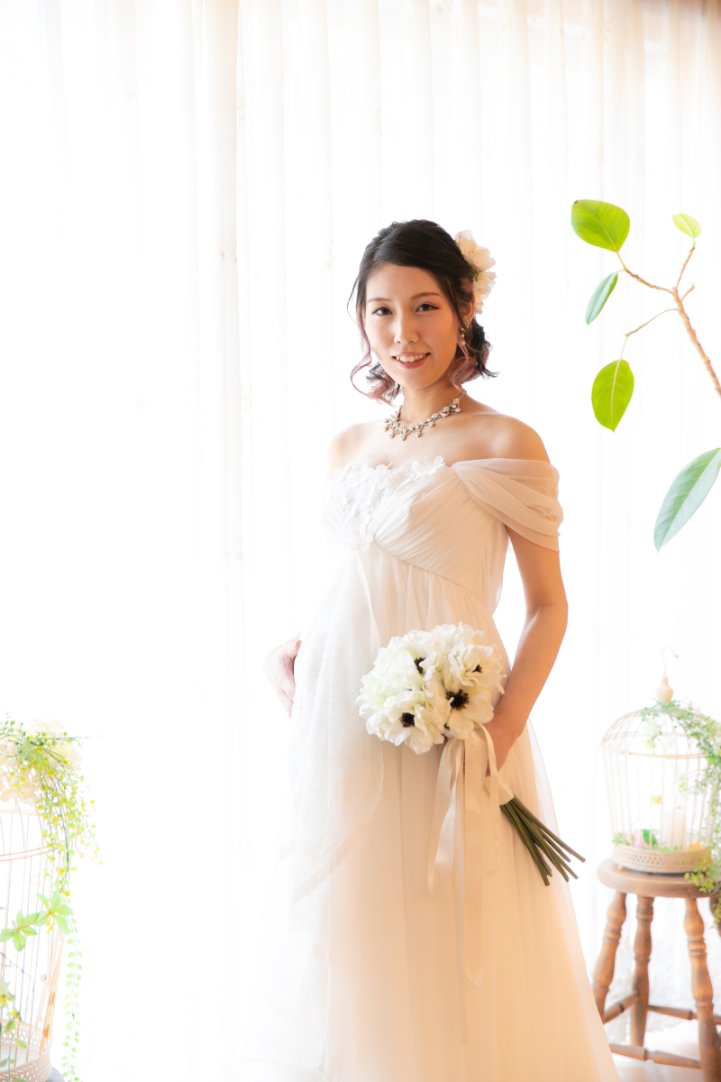 自然光あふれる窓際のショット♪