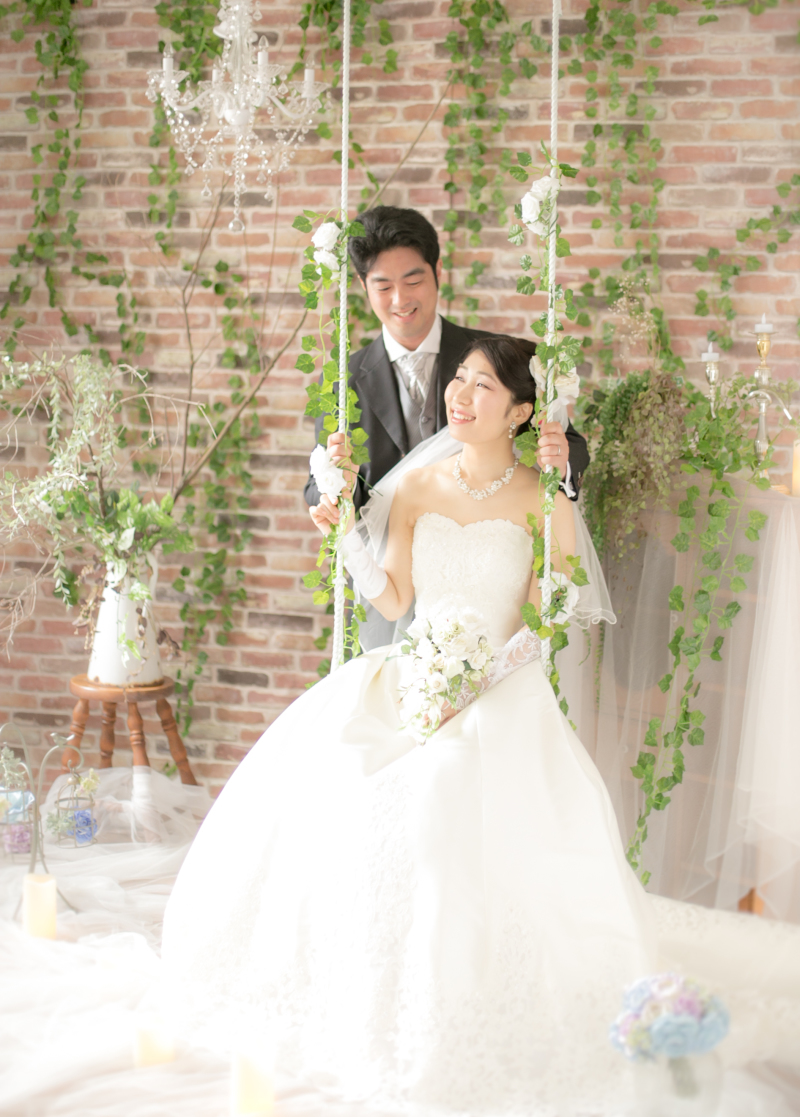 スタジオで憧れのウエディングドレス撮影！