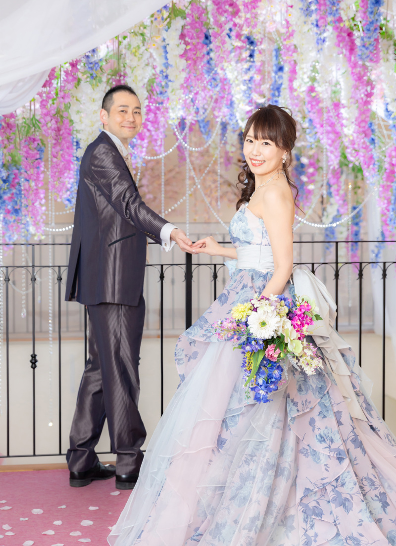 スタジオ内のフラワーチャペルで♪