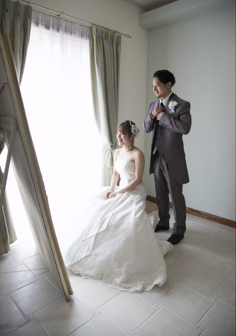 お支度中の何気ないシーンも絵になります♪