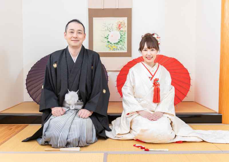 2着目は白無垢で、スタジオ撮影♪