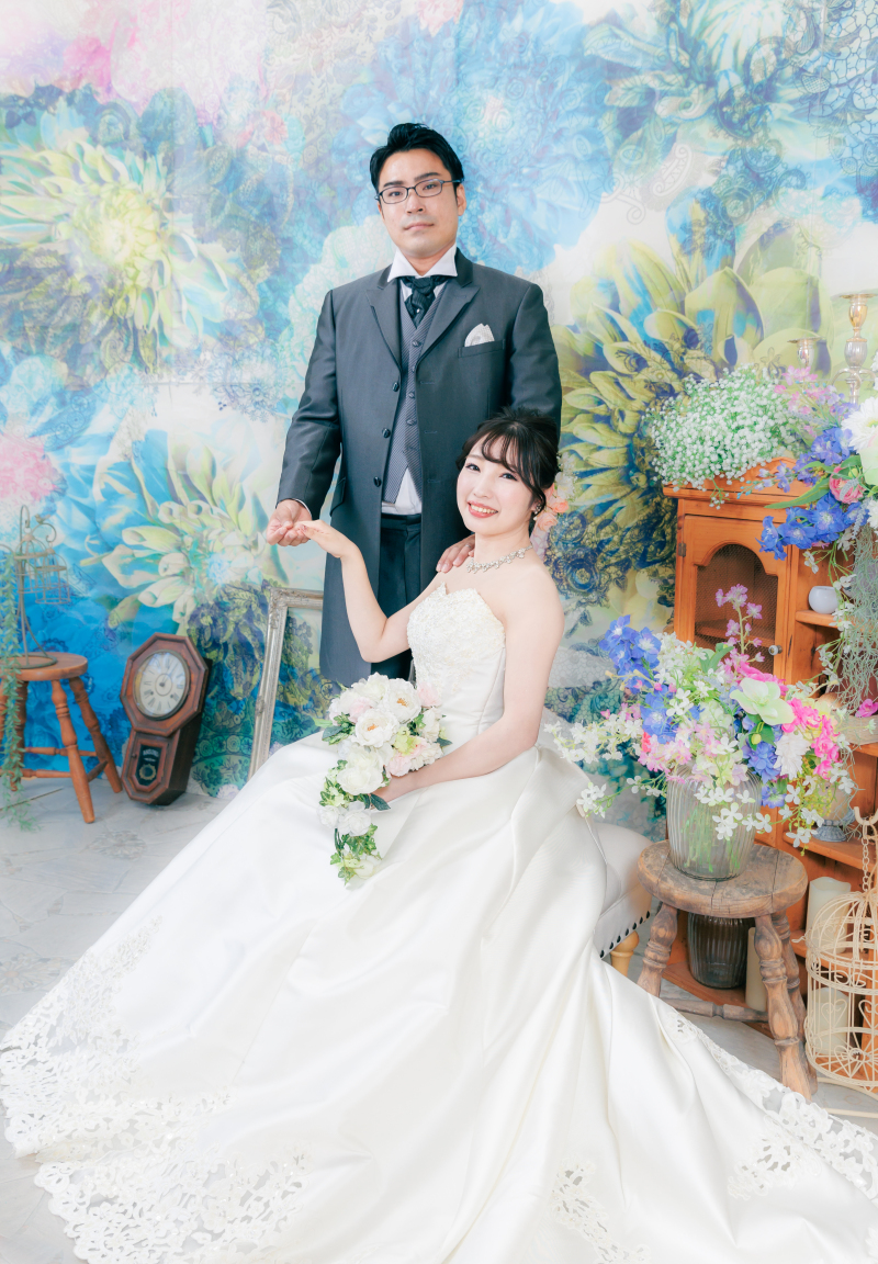 アンティークな雰囲気の撮影セットで♪